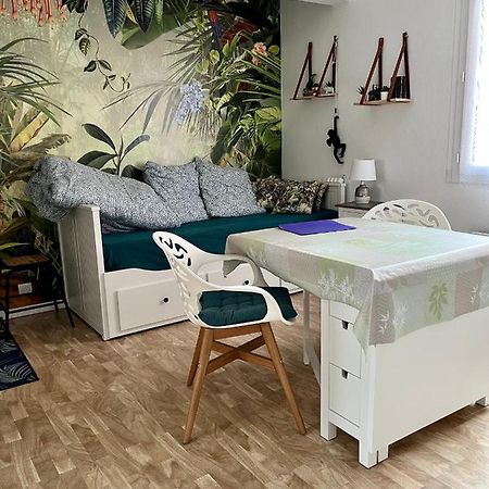 Appartement Sénane - Joli studio à 50m de la plage, parking à Courseulles-sur-Mer Extérieur photo